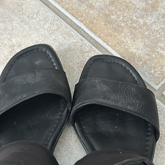 THE FLEXX Women’s Black Ankle Strap Sandals with Velcro Closure 7 - Picture 12 of 12